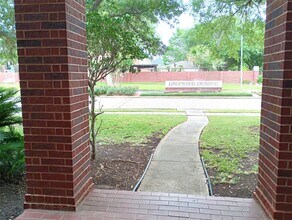 1226 Rabbs Crossing in Sugar Land, TX - Building Photo - Building Photo