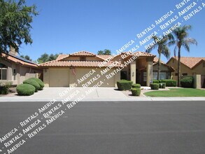 532 E Stonebridge Dr in Gilbert, AZ - Building Photo - Building Photo