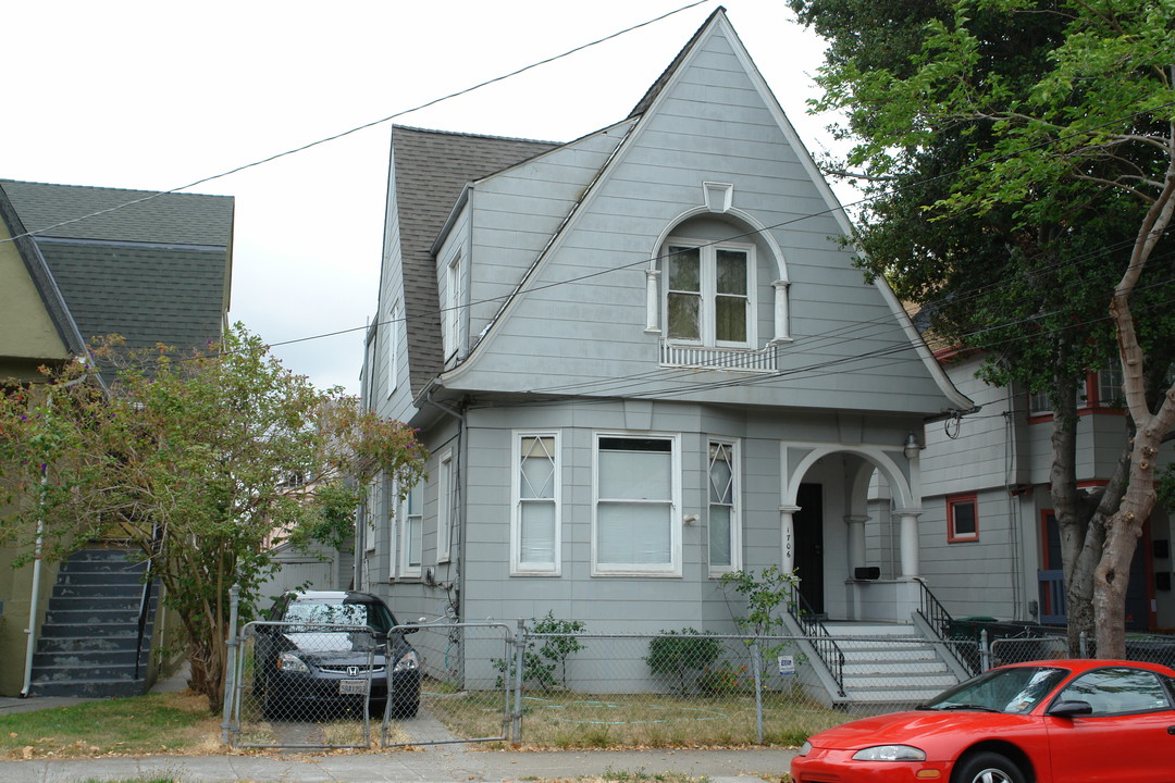 1706 Fairview St in Berkeley, CA - Building Photo