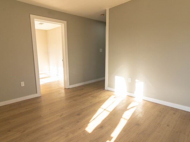 981 W Oak St in Stephenville, TX - Building Photo - Building Photo