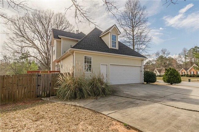 125 Sussex Ln in Fayetteville, GA - Building Photo - Building Photo