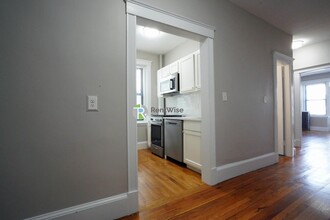 7 Carol Ave in Boston, MA - Building Photo - Building Photo