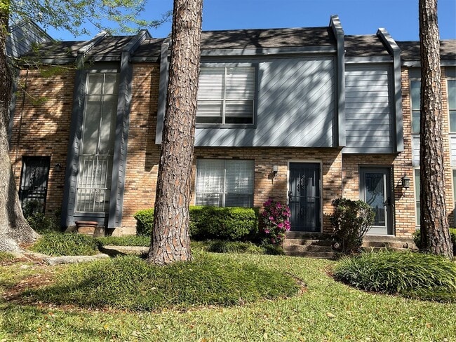 property at 6202 Skyline Dr