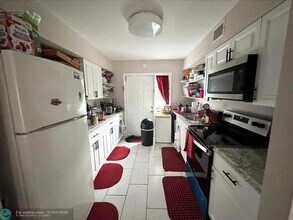 3720 NW 115th Way in Coral Springs, FL - Building Photo - Building Photo