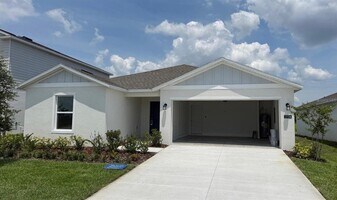 2934 Pennachio Dr in Lake Wales, FL - Building Photo