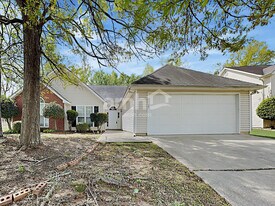 910 Castlerock Way in Mcdonough, GA - Building Photo