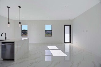 2700 49th St SW in Lehigh Acres, FL - Building Photo - Building Photo