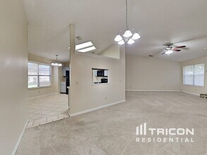 7081 Swamp Flower Ln in Jacksonville, FL - Building Photo - Building Photo