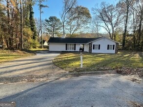 1233 Woodland Ct SE in Conyers, GA - Building Photo - Building Photo