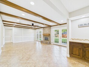 3018 Highland Laurels Dr in Houston, TX - Building Photo - Building Photo