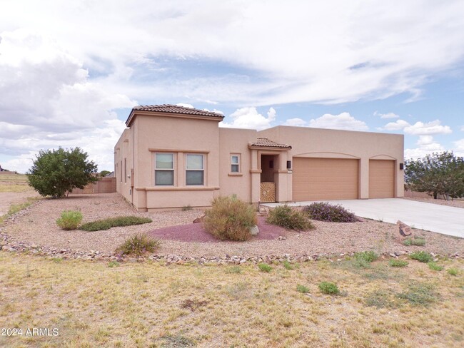 6263 Saddlehorn Cir in Hereford, AZ - Building Photo - Building Photo