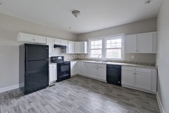 3311 Bonds Ave in Birmingham, AL - Building Photo - Building Photo