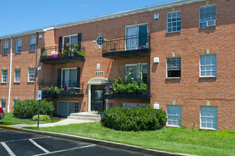 The Villas at Langley in Hyattsville, MD - Building Photo - Building Photo