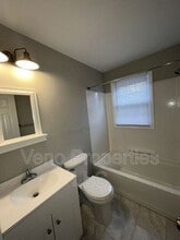 9/11/13-13 Village Dr in Delmar, NY - Building Photo - Building Photo