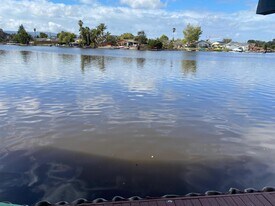 520 Fathom Dr in San Mateo, CA - Building Photo