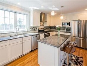 50 Matthew Ln in Waltham, MA - Building Photo - Building Photo