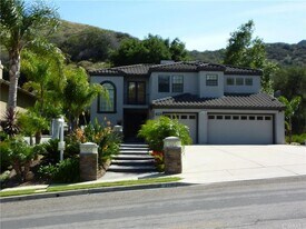 2790 Hidden Hills Way W in Corona, CA - Building Photo