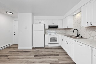 1515 N Bowdish Rd in Spokane Valley, WA - Building Photo - Building Photo