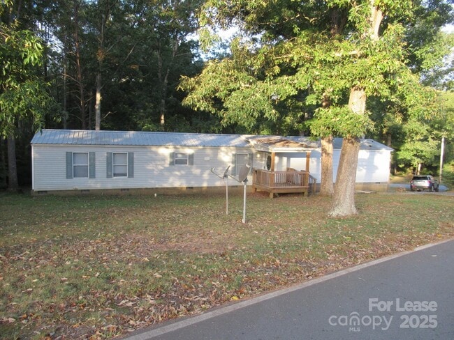 property at 368 Hudson White Trail