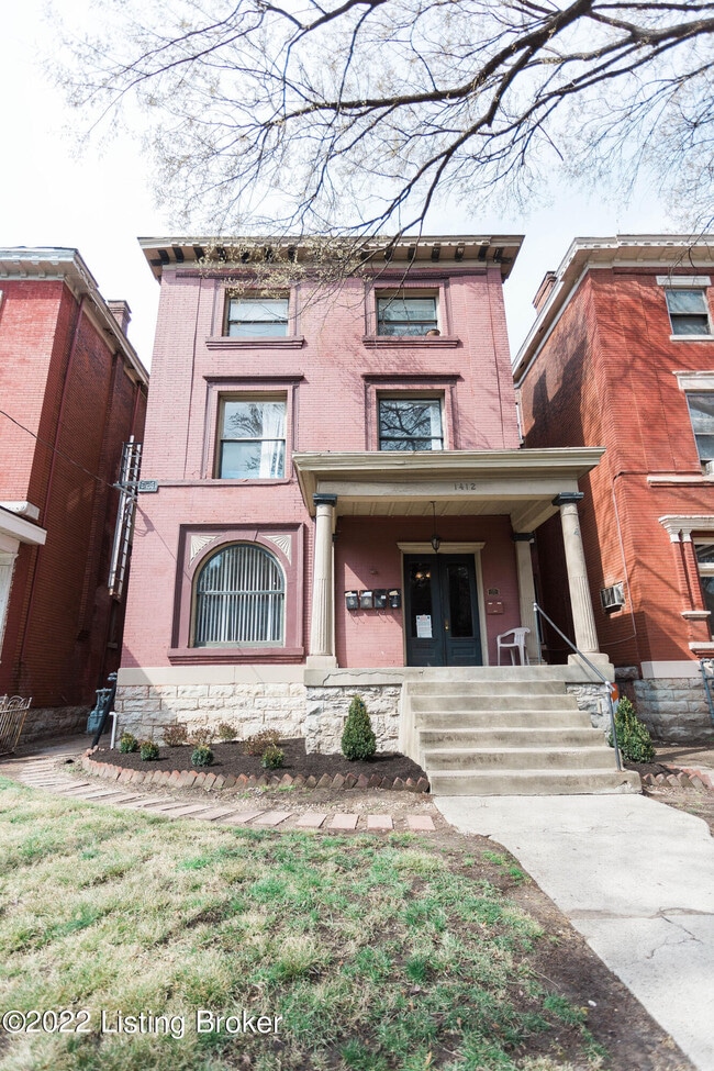 property at 1412 S 2nd St