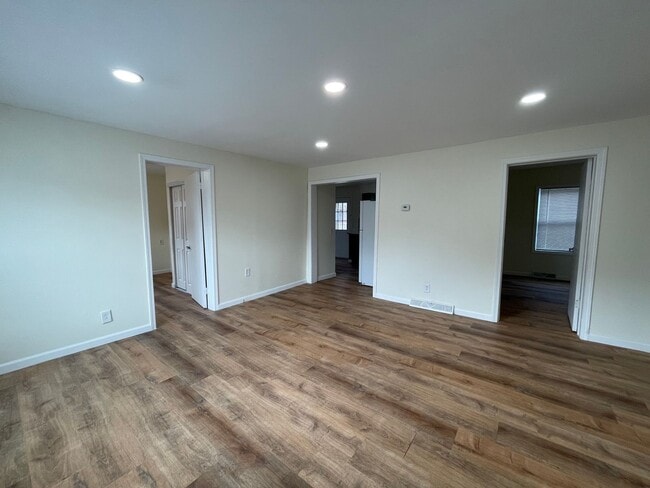 130 Scott St in Vicksburg, MI - Building Photo - Building Photo