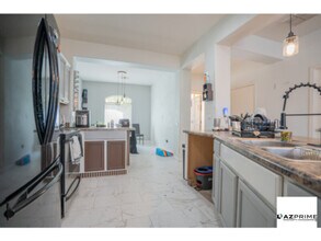 9377 W Milkweed Loop in Phoenix, AZ - Building Photo - Building Photo