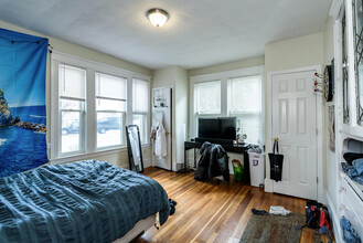 229 Chestnut Hill Ave, Unit Uni1 4-bed 2-bath in Boston, MA - Building Photo - Building Photo