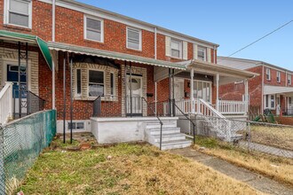 8413 Kavanagh Rd in Dundalk, MD - Building Photo - Building Photo