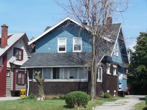 2269-2281 Delaware Ave in Buffalo, NY - Building Photo - Building Photo