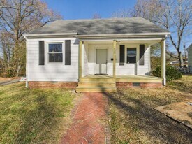 500 Pelham Dr in Richmond, VA - Building Photo