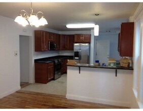 224 Calumet St-Unit -224 in Boston, MA - Building Photo - Building Photo