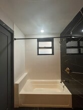 63 Vroom St, Unit 1R in Jersey City, NJ - Building Photo - Building Photo