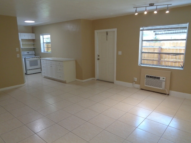 2113 Miami Rd, Unit 4