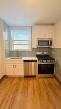 5400 W George St, Unit 2 in Chicago, IL - Building Photo - Building Photo