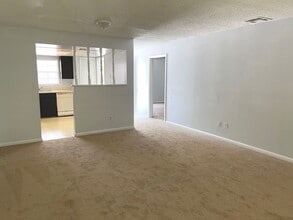 7368 Balboa Dr in Orlando, FL - Foto de edificio - Building Photo