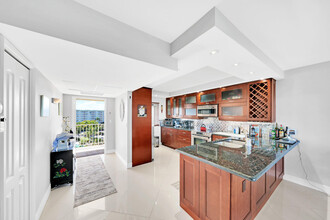 2940 N Course Dr in Pompano Beach, FL - Building Photo - Building Photo
