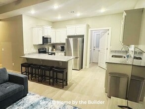 108 Sterling Dr in Chickasha, OK - Building Photo - Building Photo