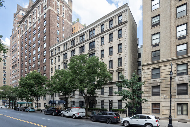 61 E 86th St in New York, NY - Foto de edificio - Building Photo