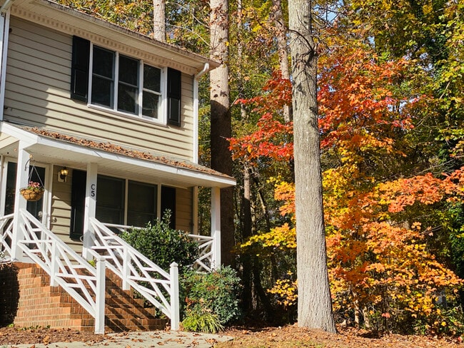 300 NC-54 in Carrboro, NC - Building Photo - Building Photo