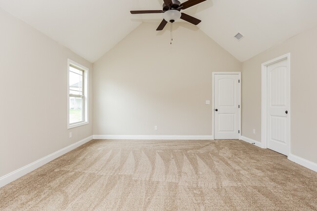 1172 Black Oak Cir in Clarksville, TN - Building Photo - Building Photo