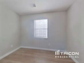 407 Hidden Pines Rd in Columbia, SC - Building Photo - Building Photo