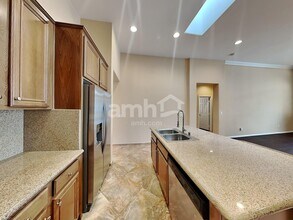 2028 Silver Blaze Ct in North Las Vegas, NV - Building Photo - Building Photo