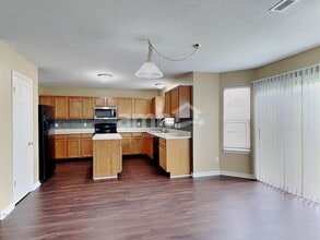 2493 Monarchy Ln in Greenwood, IN - Building Photo - Building Photo