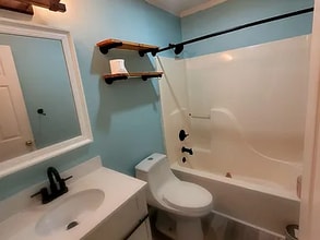 4852 Stantonsburg Rd in Greenville, NC - Building Photo - Building Photo