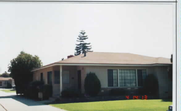 9450-9454 Park St in Bellflower, CA - Building Photo - Building Photo