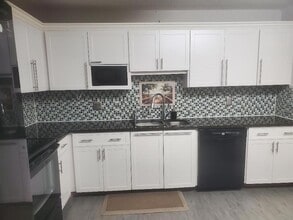 8173 Ambach Way in Hypoluxo, FL - Building Photo - Building Photo