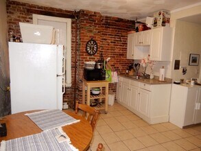 274 Cambridge St in Boston, MA - Building Photo - Building Photo