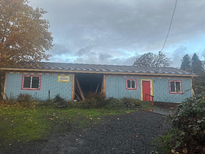 1110 N Main Ave in White Salmon, WA - Foto de edificio