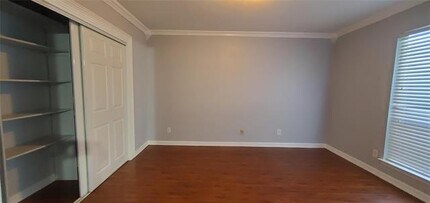 12818 Midway Rd in Dallas, TX - Building Photo - Building Photo
