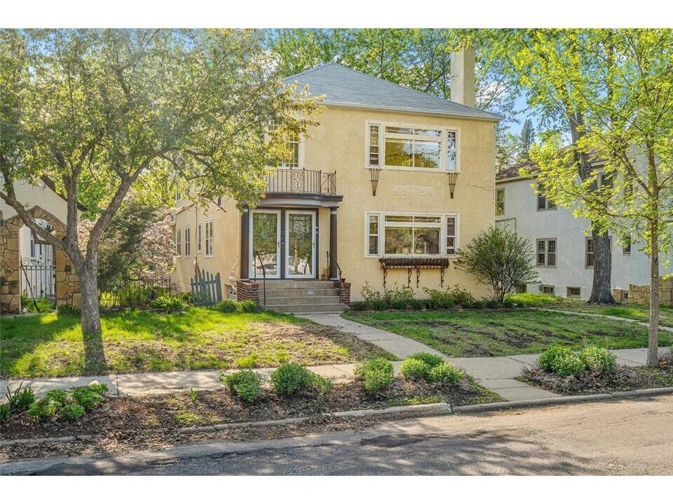 3908 Sheridan Ave S in Minneapolis, MN - Building Photo